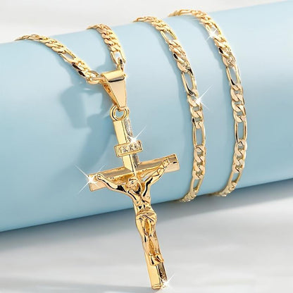 ✝️ Złoty Naszyjnik z Krucyfiksem – Detaliczny Motyw INRI, Regulowany Łańcuszek Figaro i Powłoka Hipoalergiczna 💛