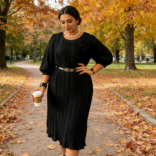 Damska plisowana sukienka midi z rękawem 3/4 i paskiem