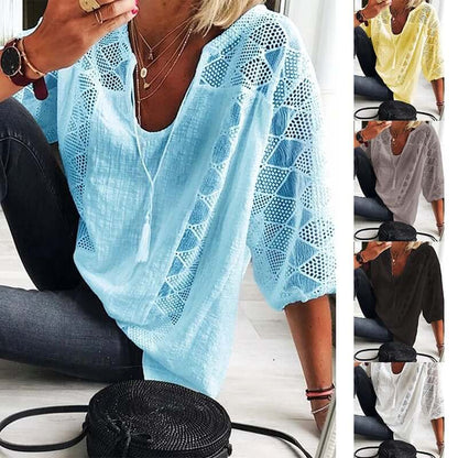 👚 TERAZ 50% ZNIŻKI! 🌸 Damska bluzka z dekoltem w serek i ażurowym wzorem – sznurek z frędzlami i krótkie rękawy – letnia stylizacja w stylu casual chic 🌿