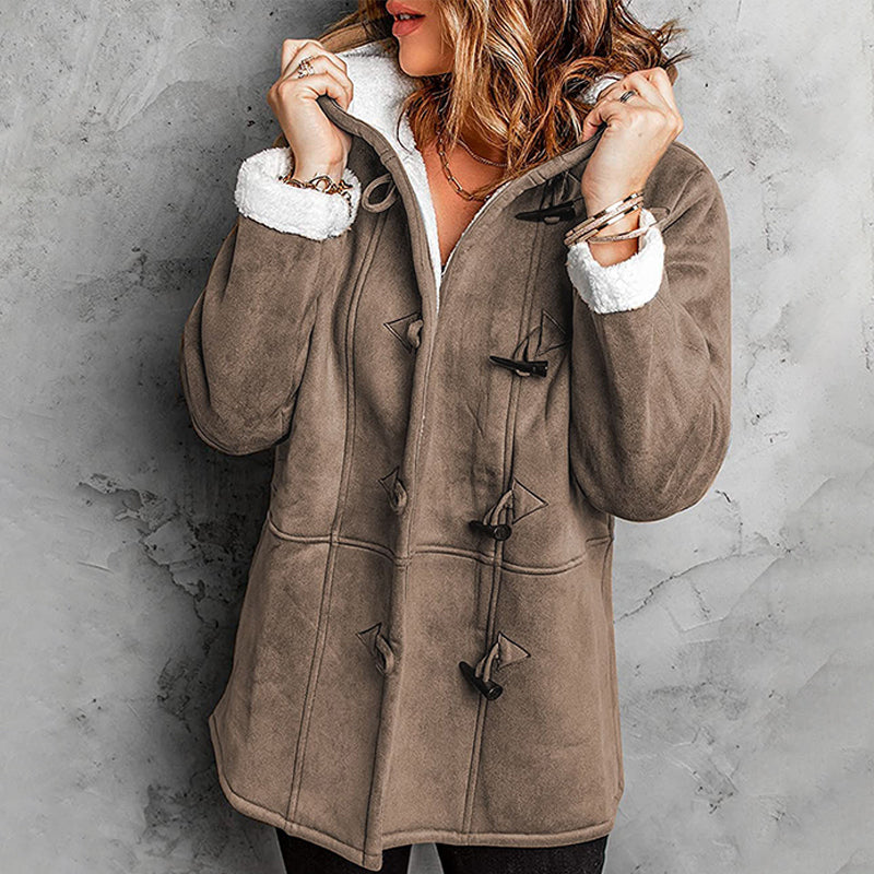 🔥 Nieuw & Trendy 🧥 Dames Suède Jas met Capuchon en Pluche Voering ✨ warme uitstraling, zachte comfort & elegante winterstijl